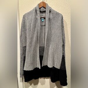 Barneys New York 100% Cotton Gray and Black Chunky Knit Cardigan